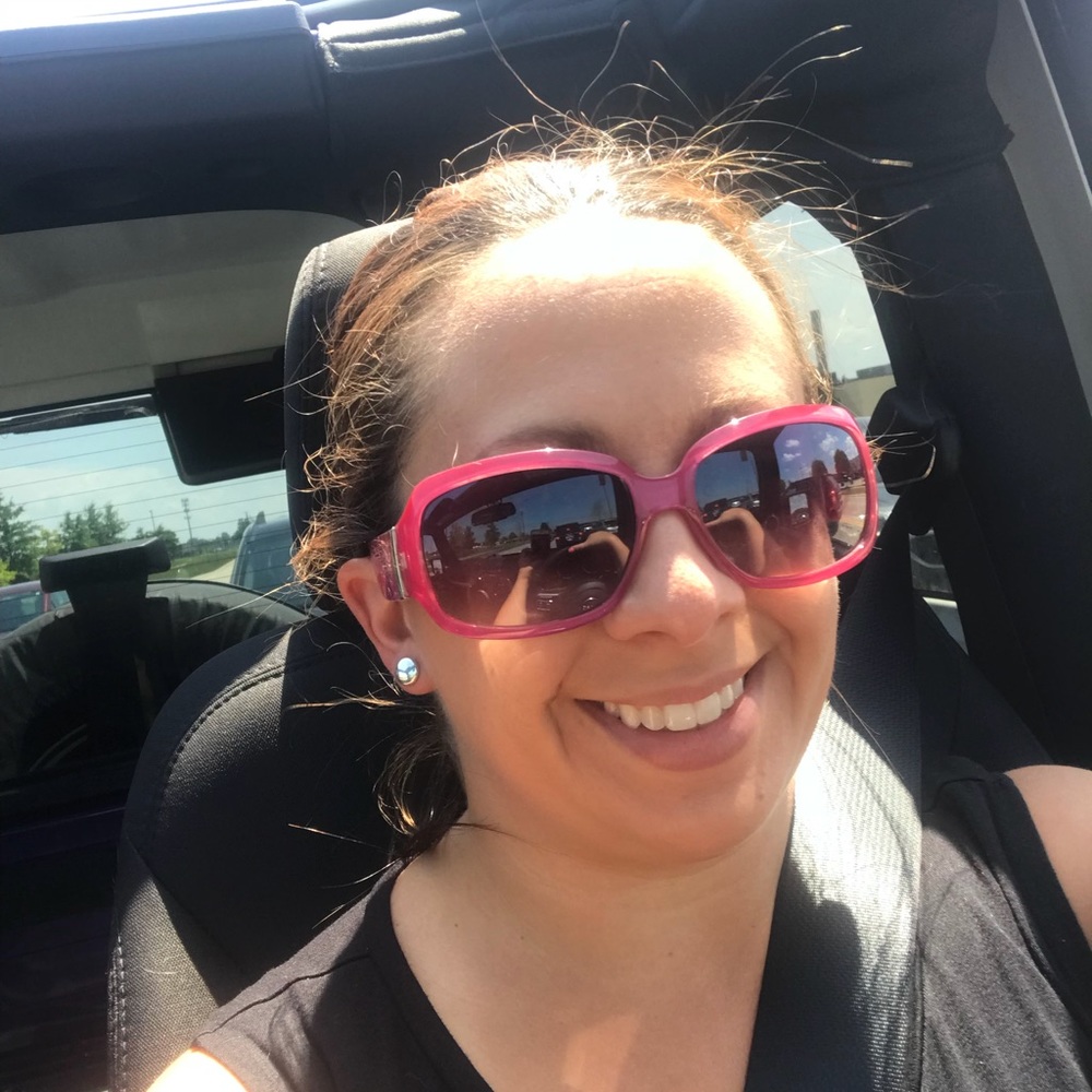 Meet your Posher, Melissa